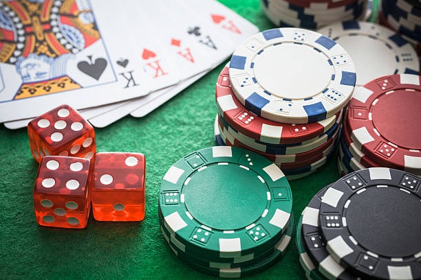 bt111 Play live tables and slots on the move